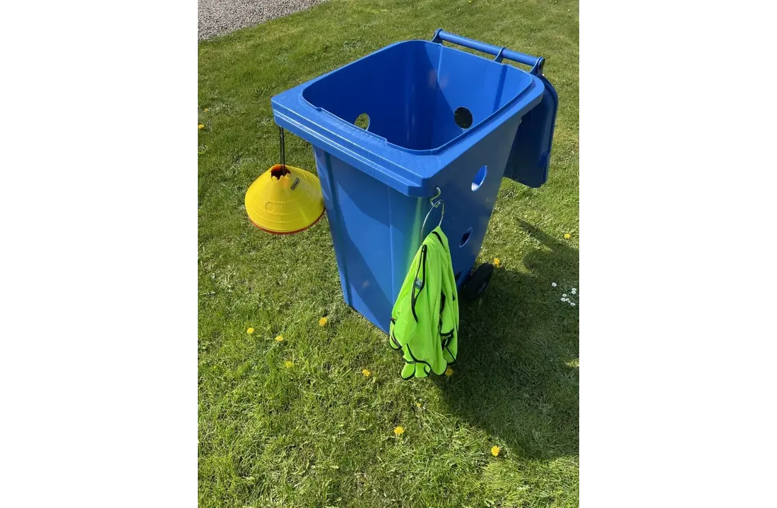 Baril à balles pour 20 ballons de football et matériaux