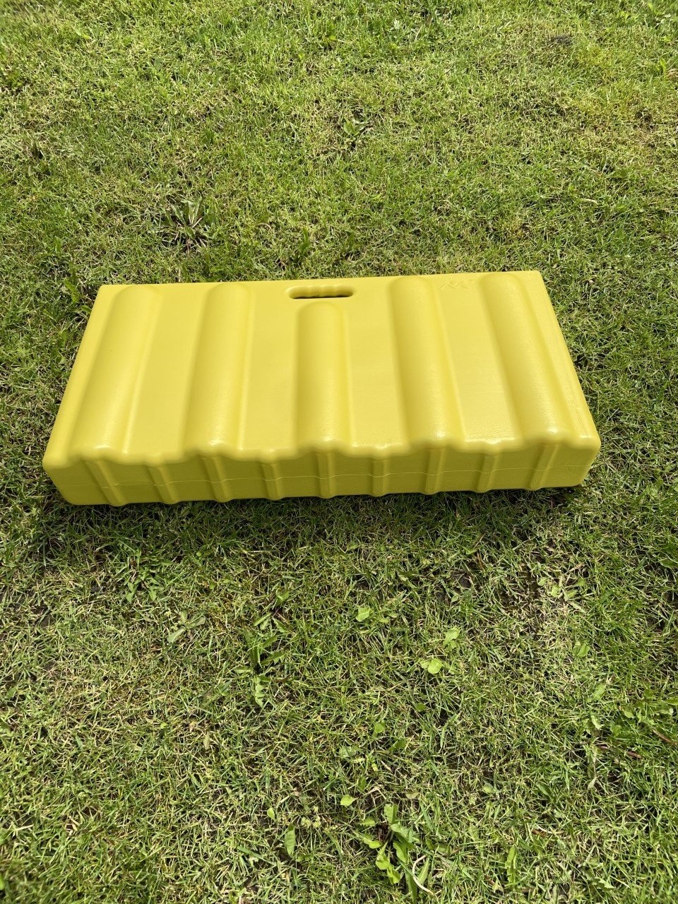 Station de distribution de ballons pour l'entraînement des gardiens