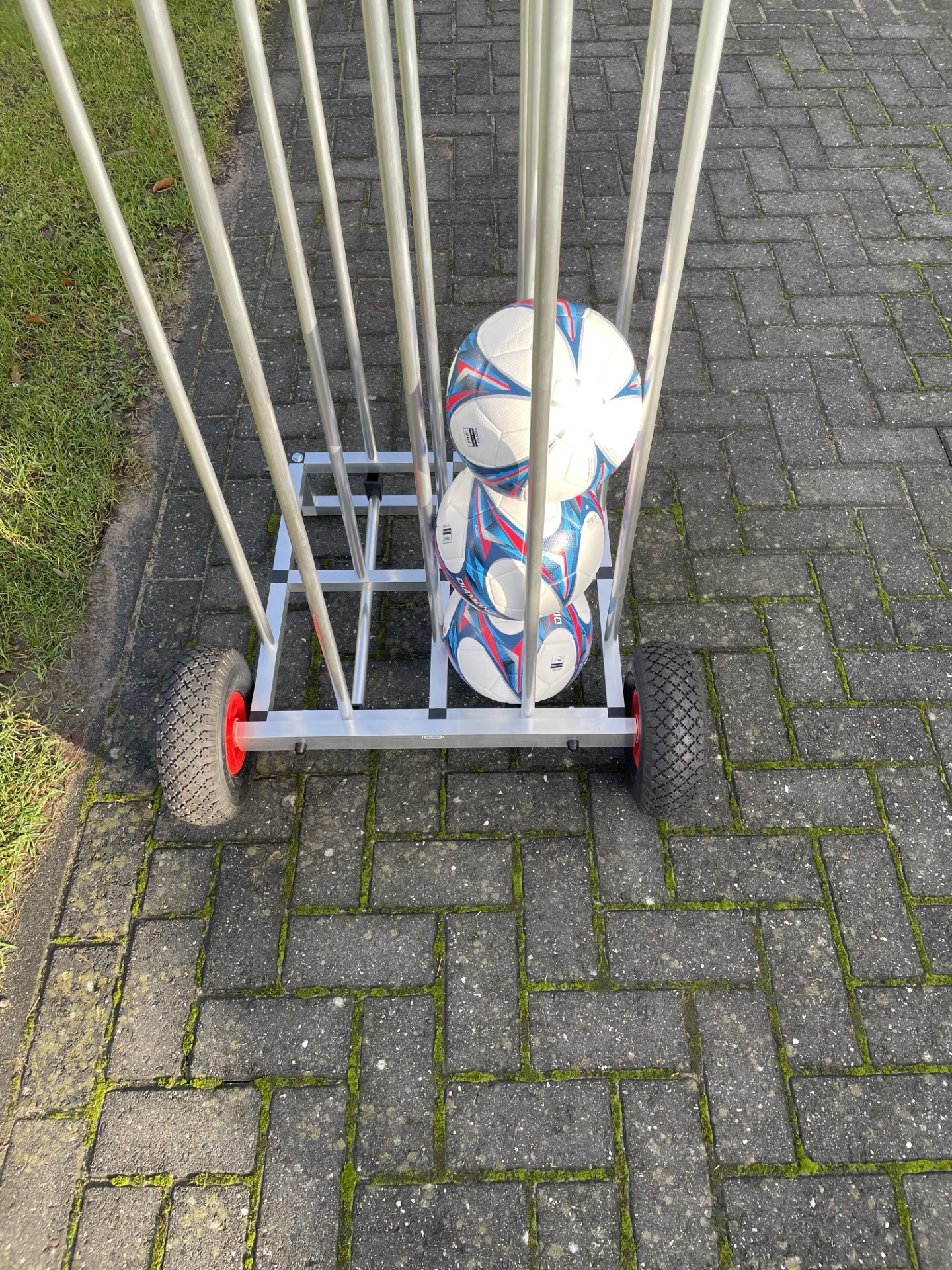 Conteneur à balles pour 20 balles