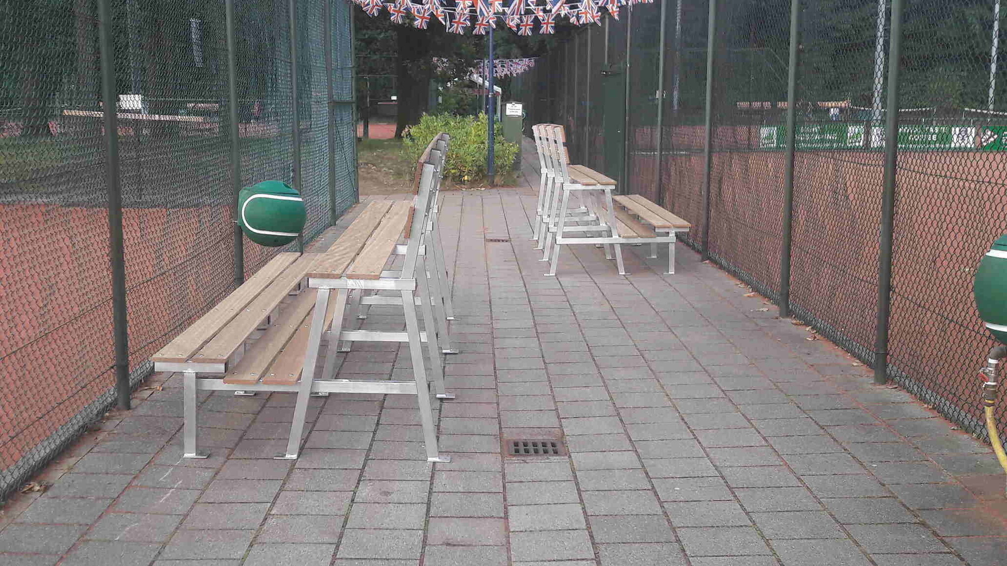 Zitbank met dubbele zitrij van 3,5 meter