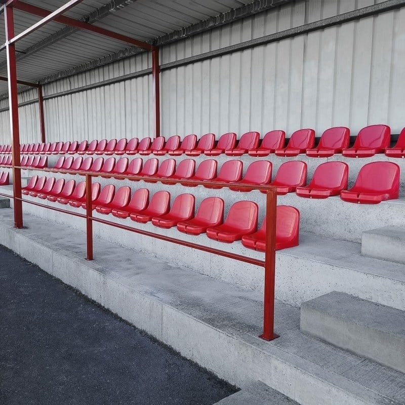 Tribune zitje met rugsteun in 7 kleuren