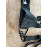 Weerstandsharnas met schoudergordels