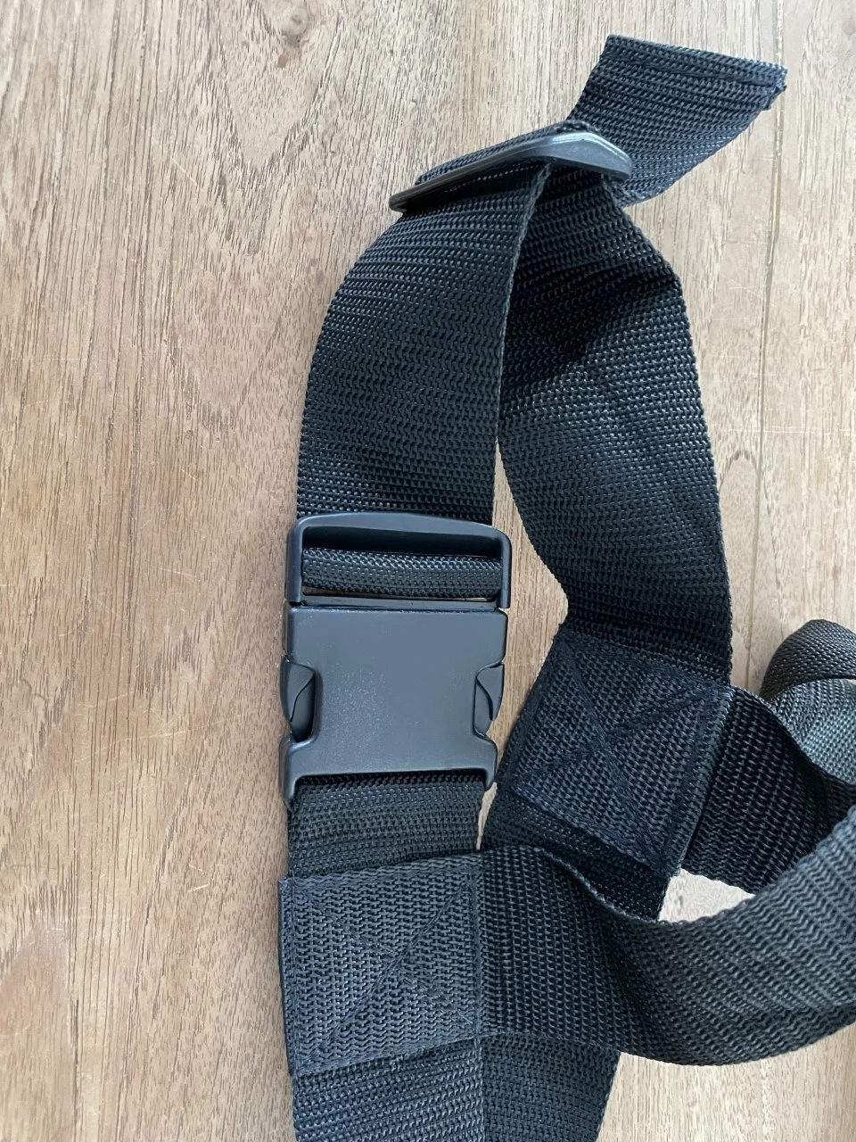 Weerstandsharnas met schoudergordels