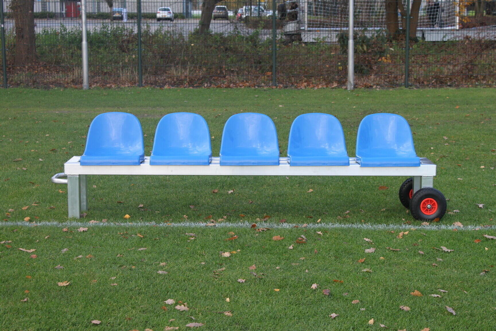 Banc Fixe Terrain de Sport Aluminium avec 4 places