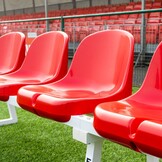 Zitbank 4 zits met 4 kuipstoelen