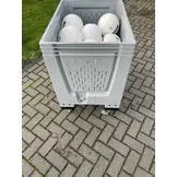 Materiaalwagen en ballenkar met zwenkwielen