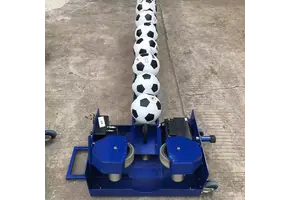 Balschiet machine  met feeder voor 9 ballen