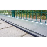 Plinthe en acier galvanisé