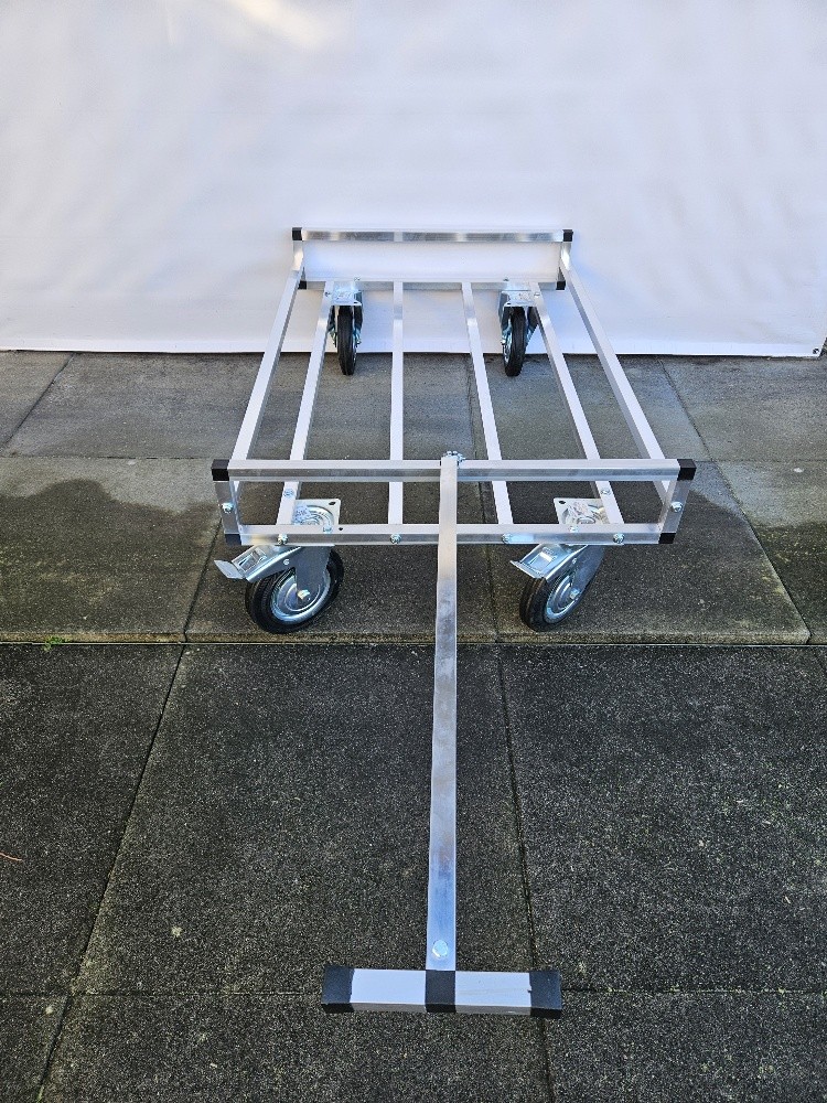 Chariot de transport pour poupées et mannequins de coup de pied libre