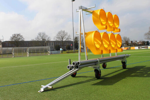 Transportkar voor korfbal manden en palen