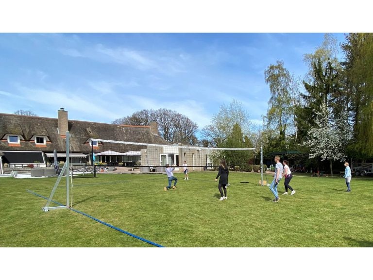 Installation mobile de volley-ball