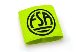 Aanvoerders band bedrukt 5x Fluor geel