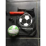 Mini  Voetbal Bal: Kleine voetbal aan een koord voor eindeloze training  met rugzak en pomp