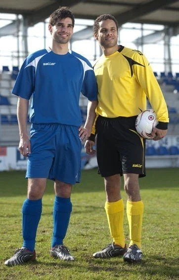 Vêtements d'équipe Offre 14en1 de budget complet