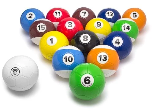 Billard de football avec 16 boules