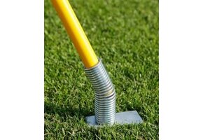 Ggeveerde voet met spike voor sla om stangen