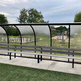 Réparation de pirogue