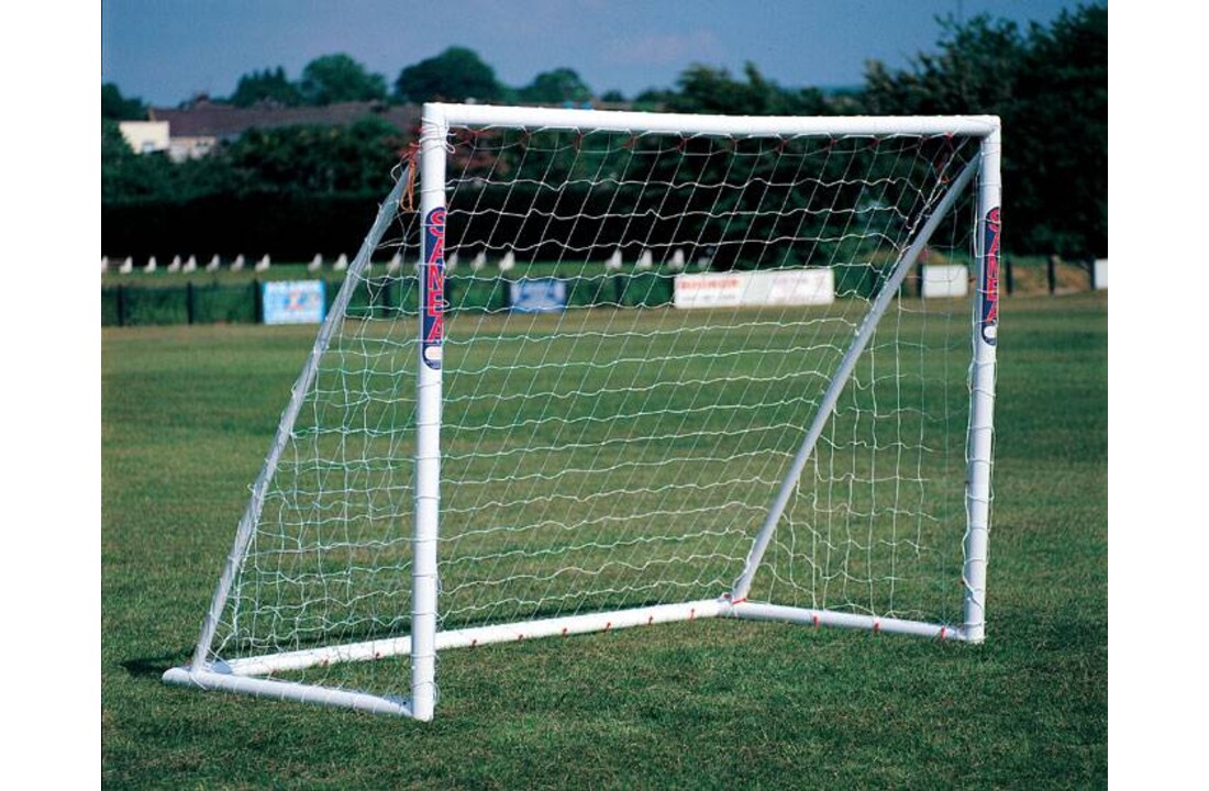 UPVC Jeugdgoal 2,45x1,85: van lichtgewicht en onbreekbaar kunststof