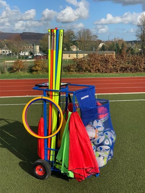 Materialenwagen en ballenkar  voetbal