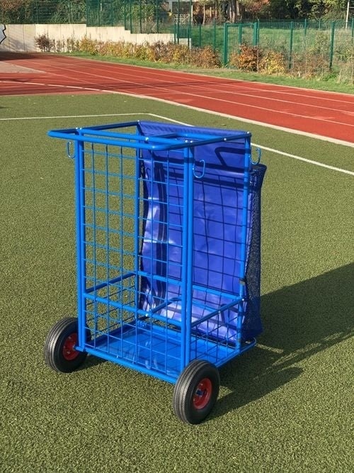 Chariot à matériel et chariot à ballon de football