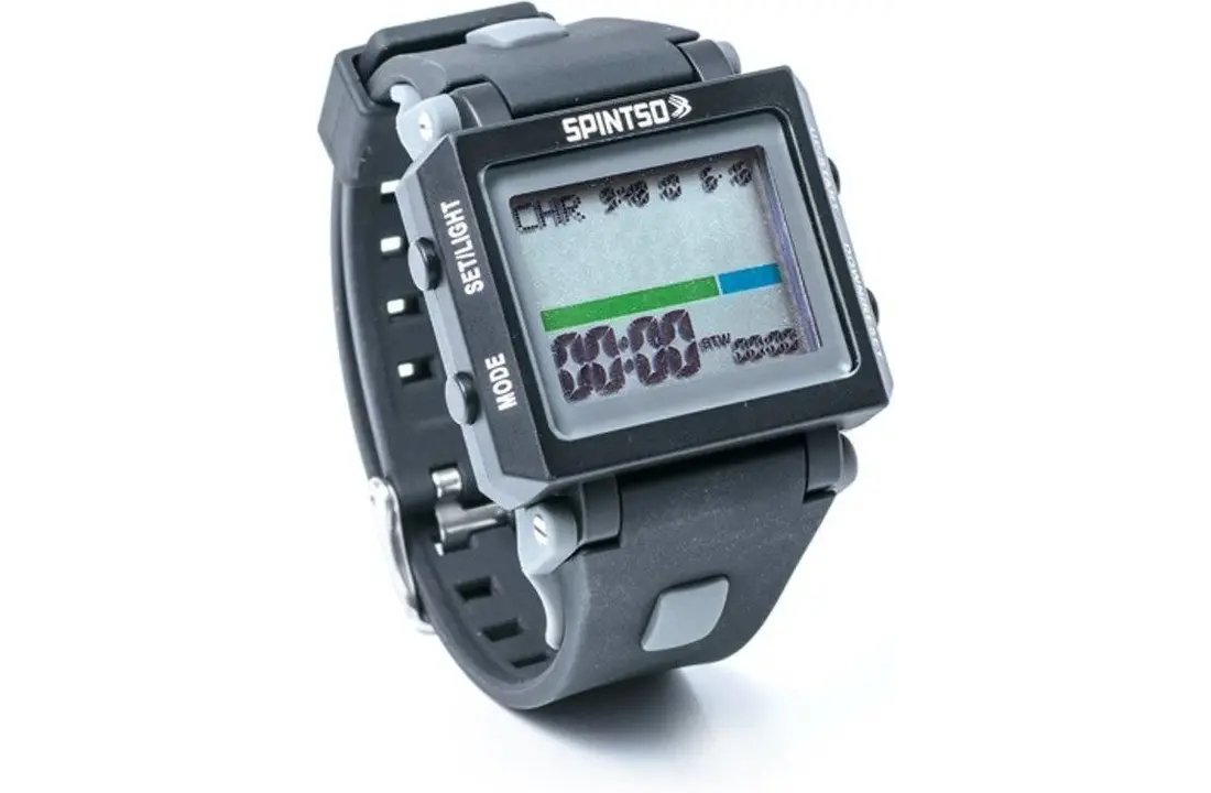 Spintso Pro montre arbitre