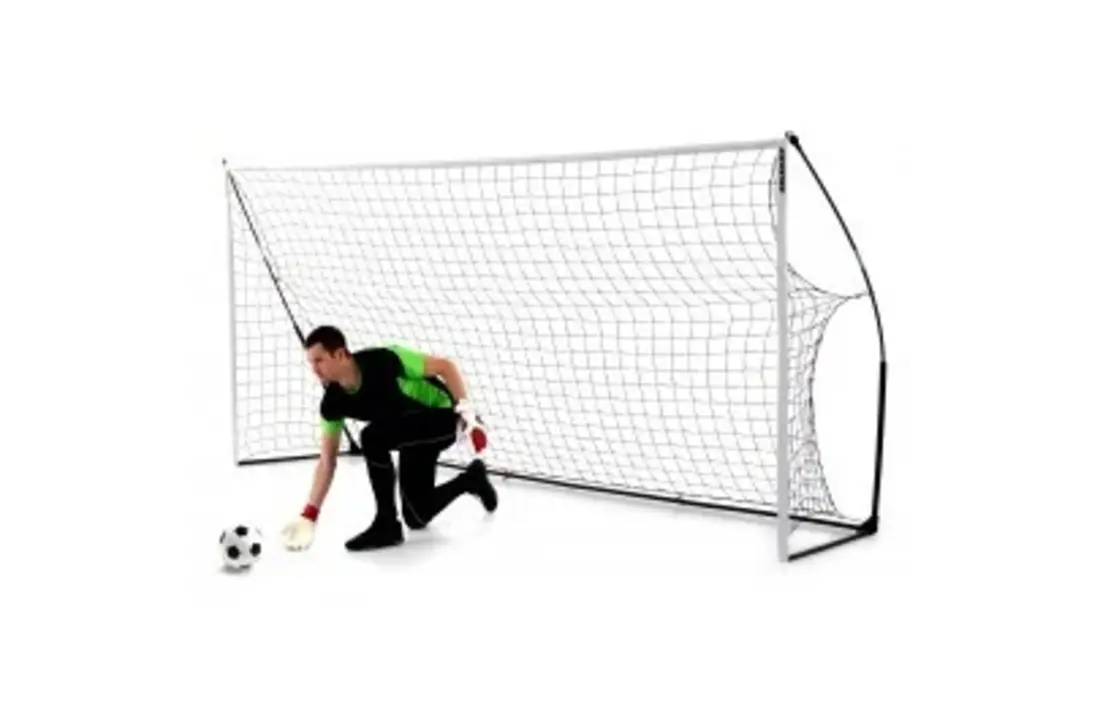 Kickster 360cmx120cm : rapide à monter, but très flexible avec sac de transport inclus