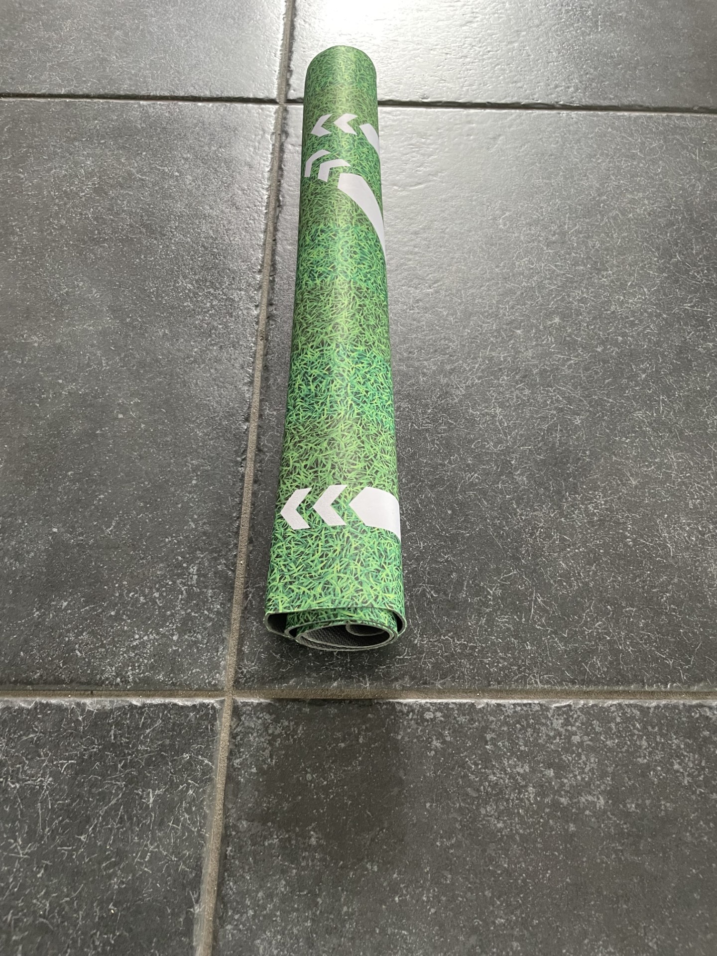 500x200OefendoelwandmetGatenGroen