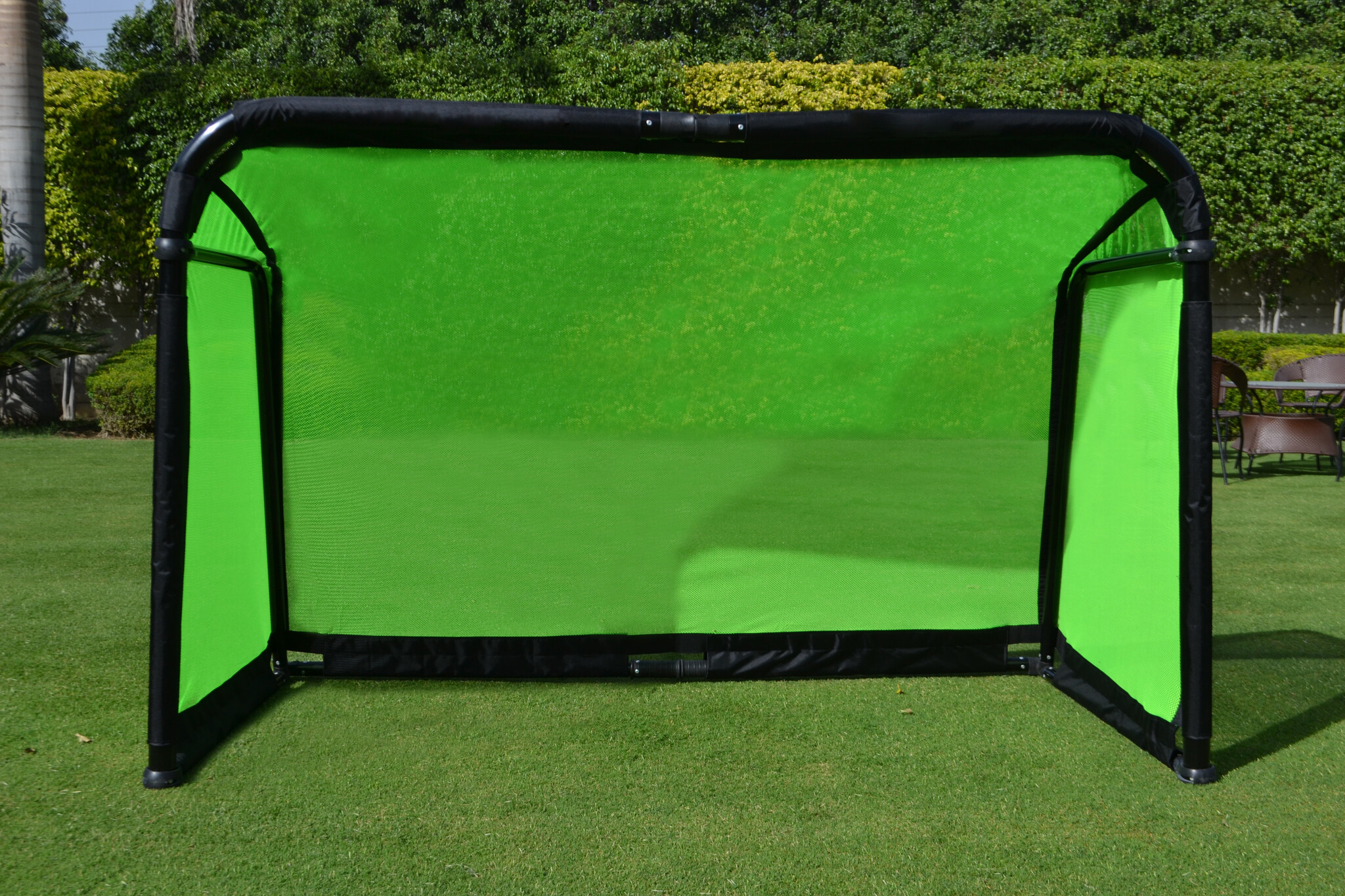 But en aluminium 120cm x 80cm pliable avec filet vert vif