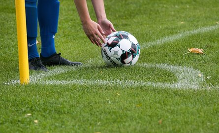 Voetbalwedstrijden analyseren: VEO versus Coachview