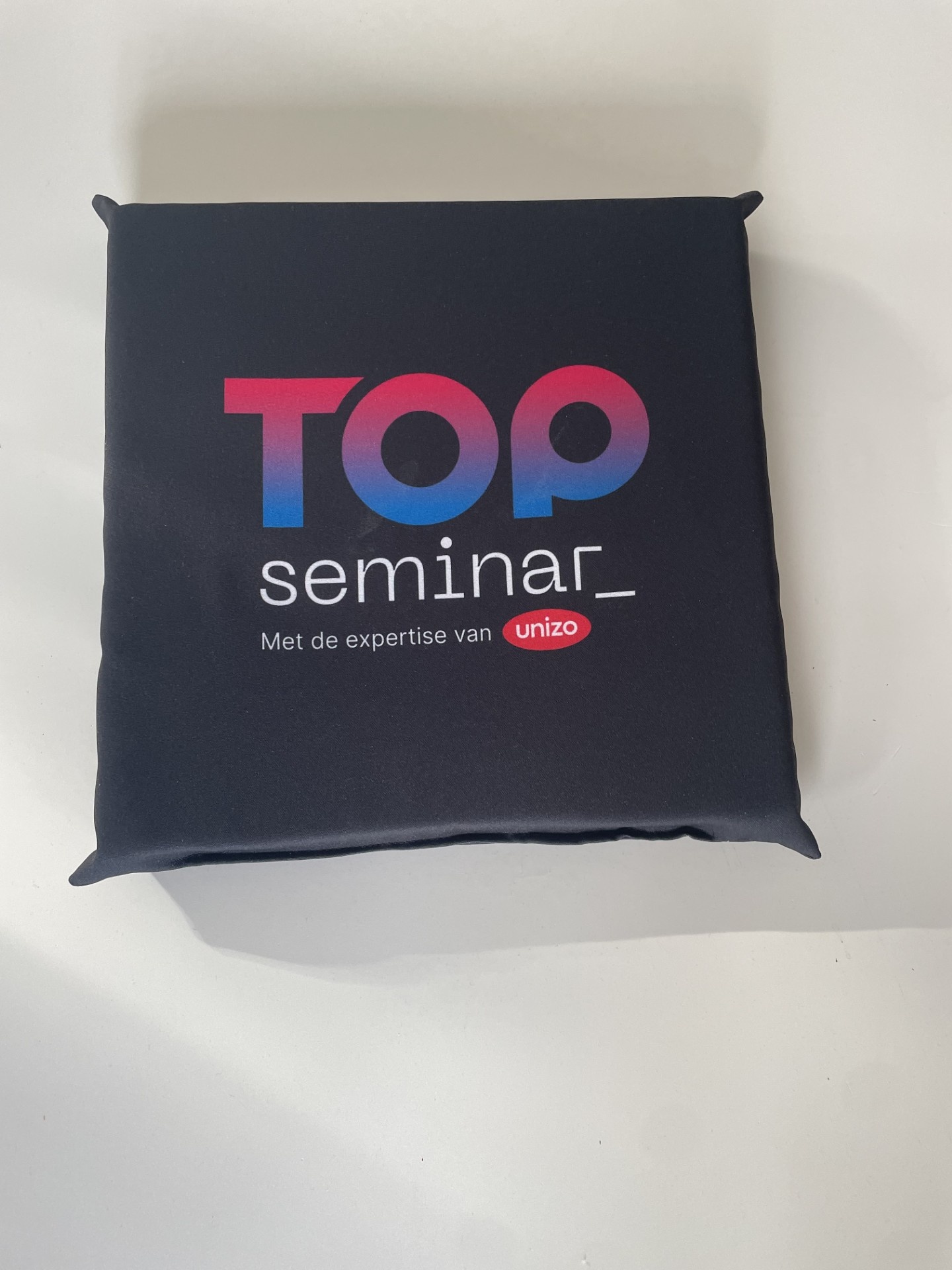 Stadion Zitkussen naar eigen ontwerp vanaf 5 stuks