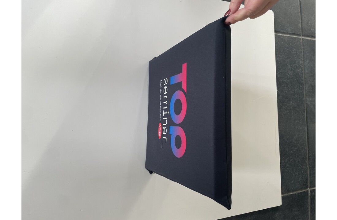 Stadion Zitkussen naar eigen ontwerp vanaf 5 stuks