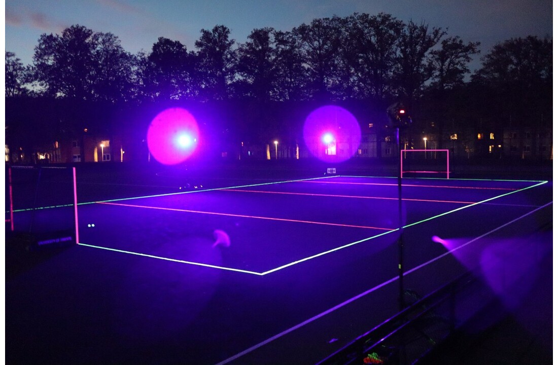 Ballon de football phosphorescent