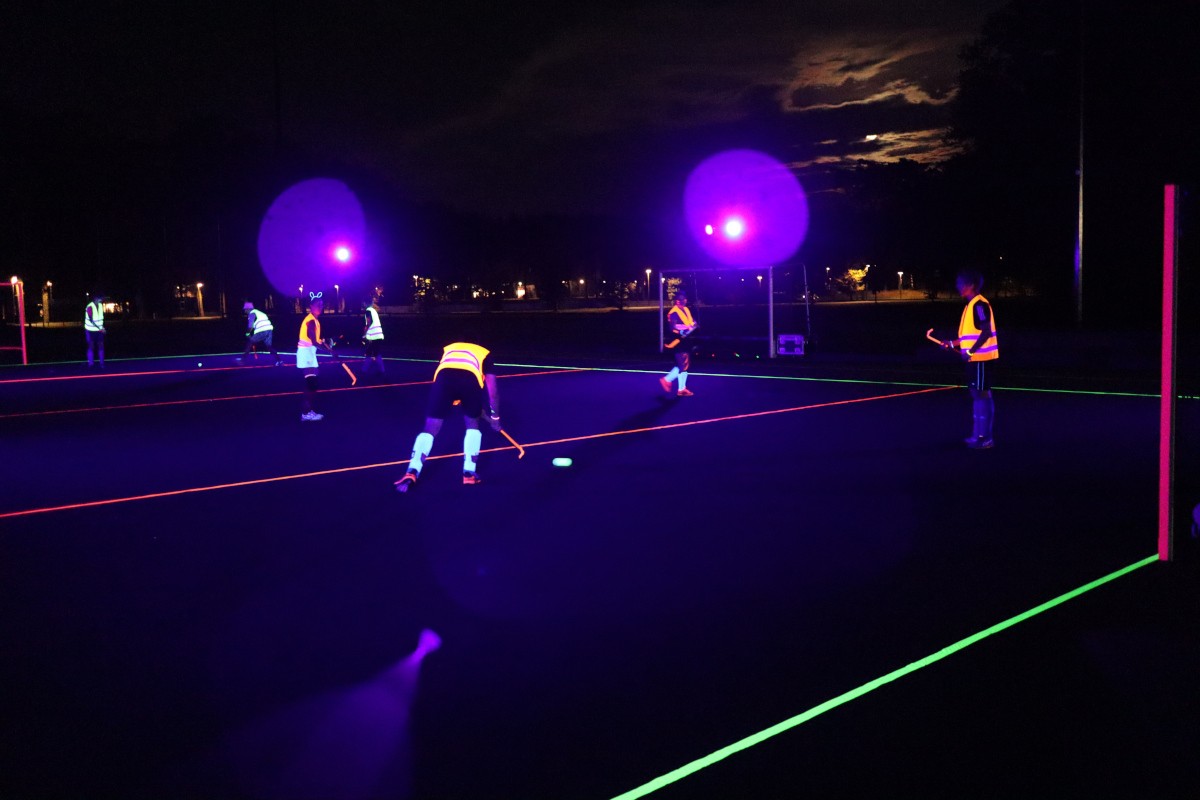 Événement de hockey fluorescent