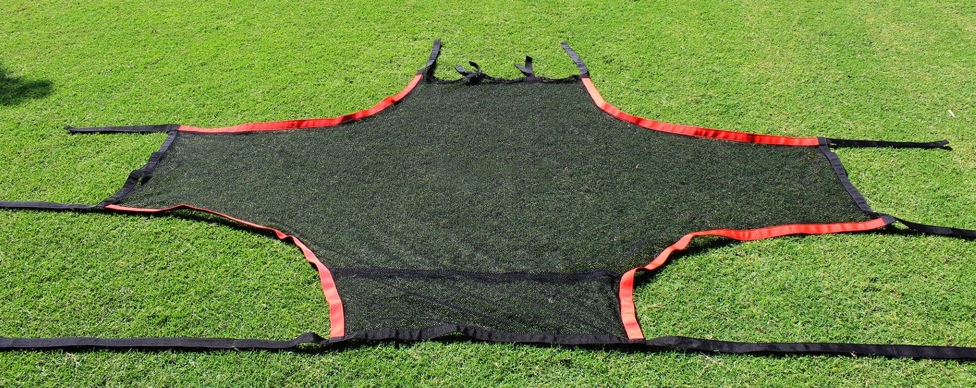 Mur de but avec 4 trous pour but de 3m x 2m