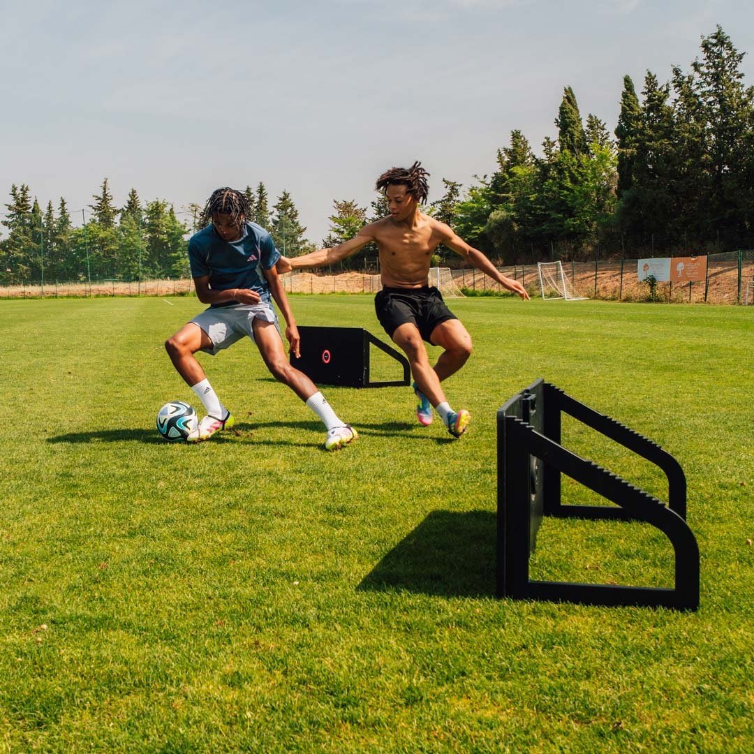 Rebondisseur de football Voon avec lumière de réaction