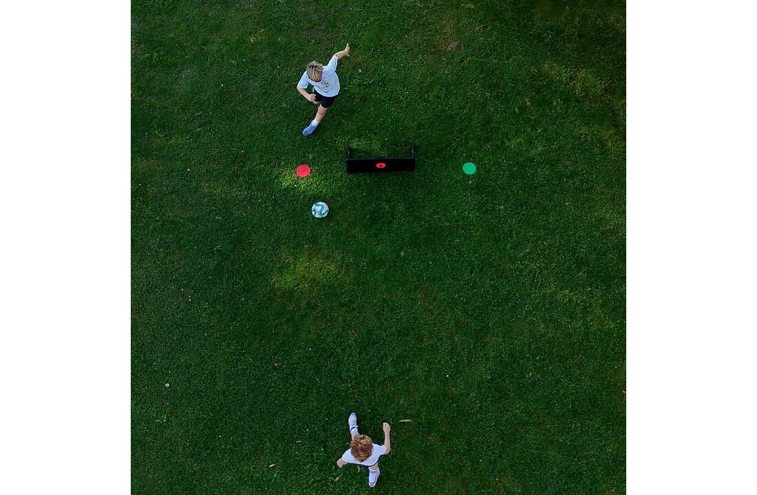 Rebondisseur de football Voon avec lumière de réaction