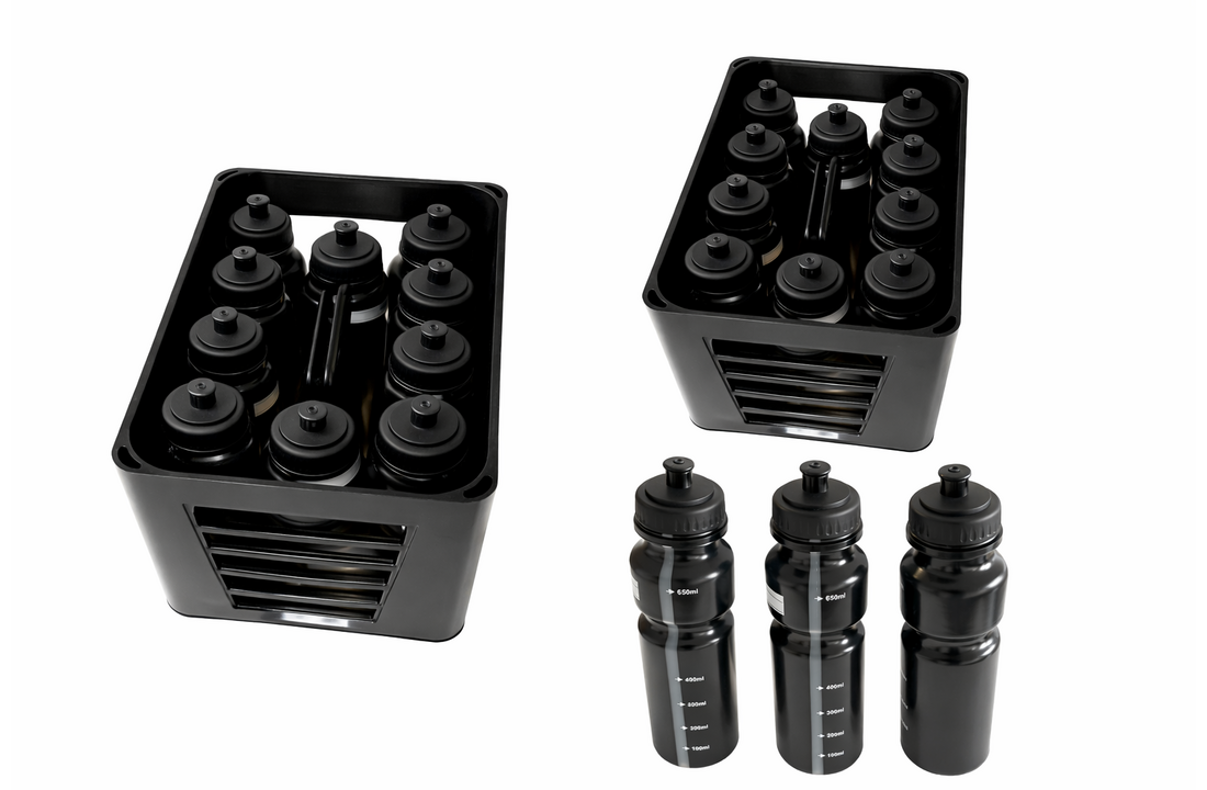 Caisse noire contenant 12 bouteilles d'eau noires