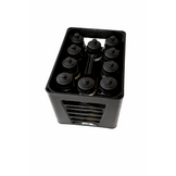 Caisse noire contenant 12 bouteilles d'eau noires