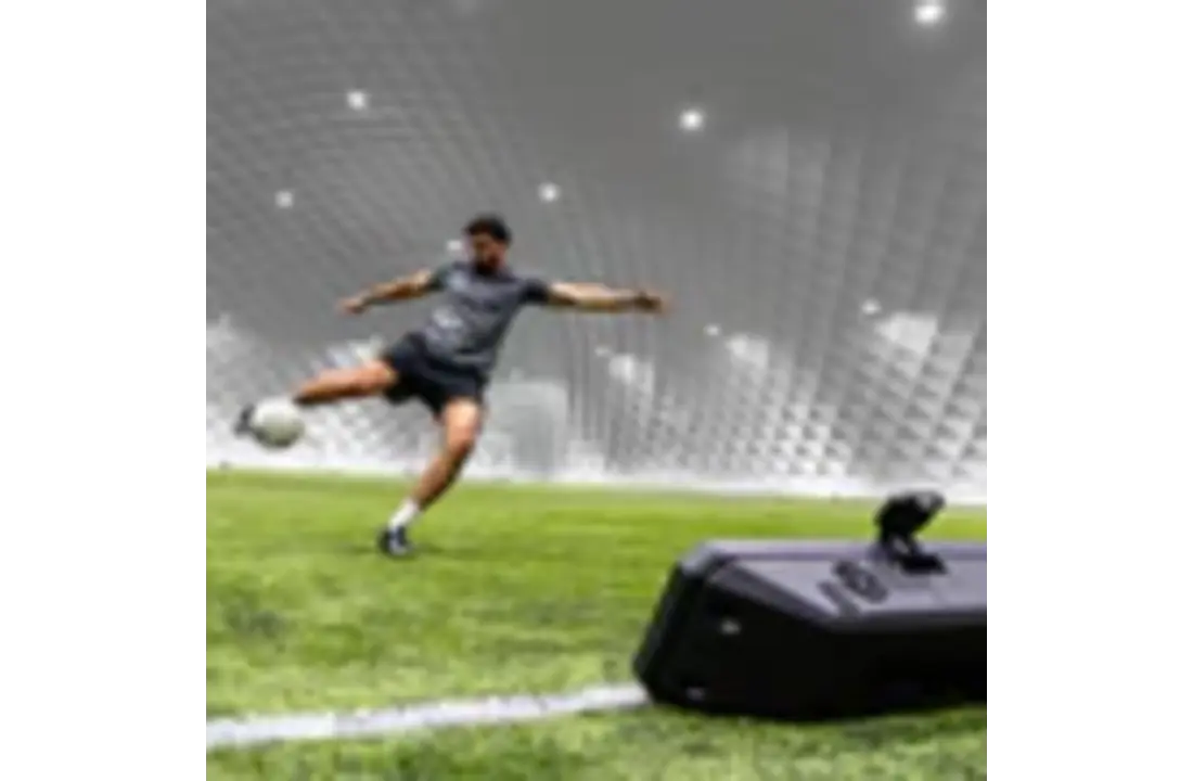 RXTR Pro Coach – Rebondisseur de football intelligent avec lumière de réaction