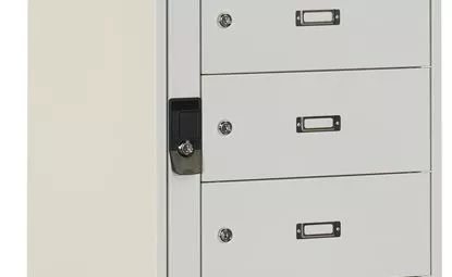 Armoire de distribution de vêtements Beta avec porte centrale et 10 compartiments