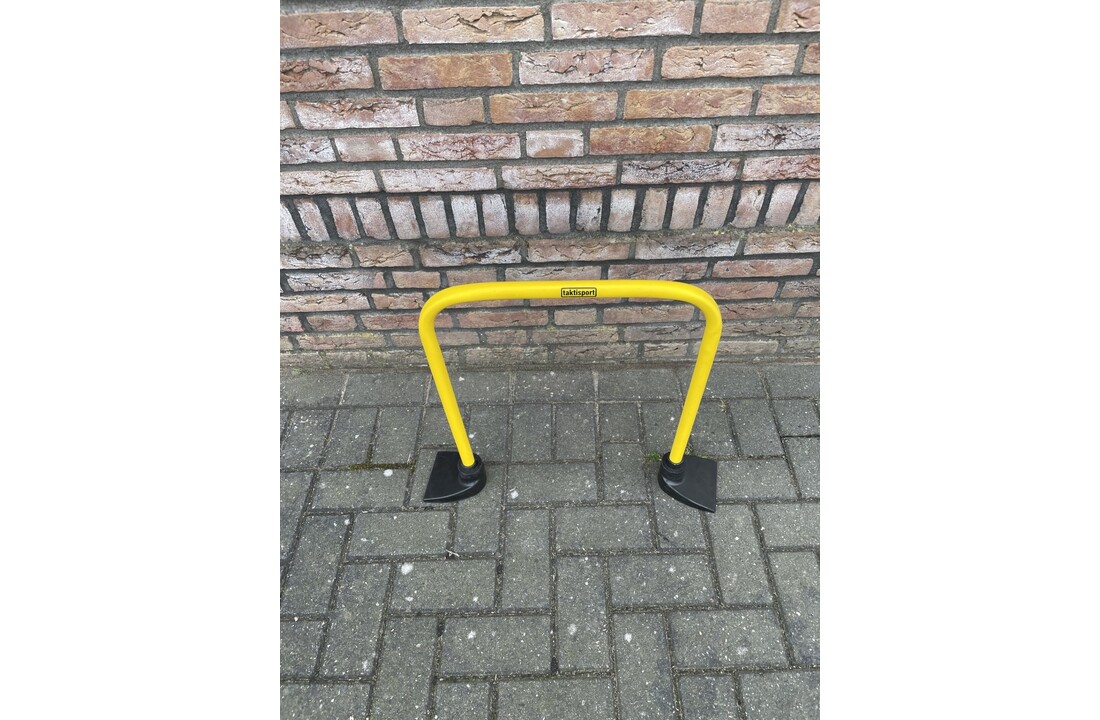 Bow de formation avec les pieds