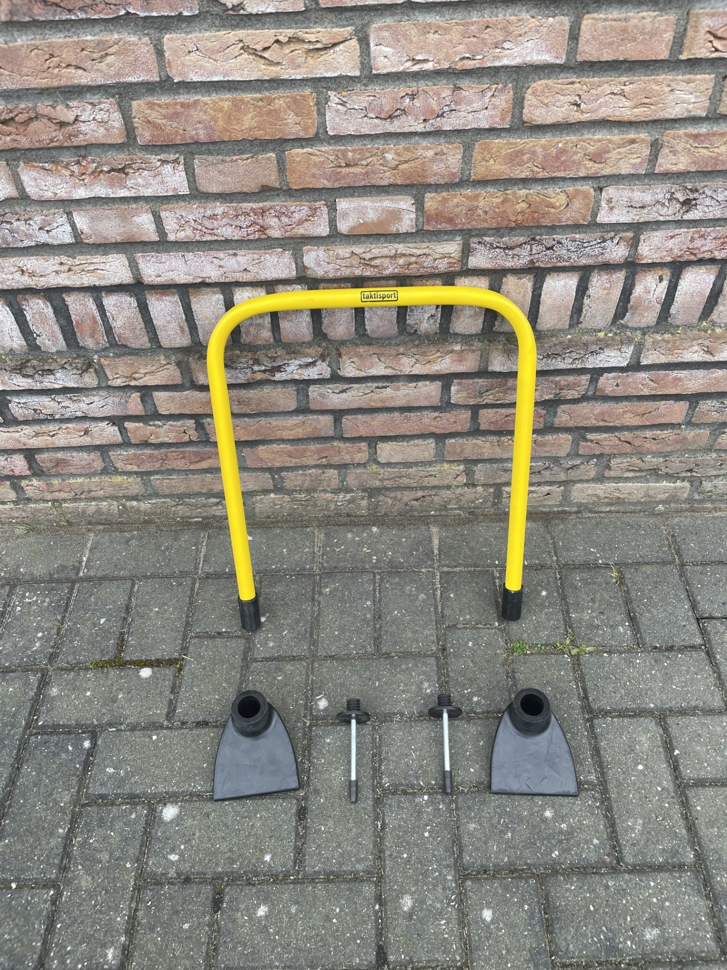 Bow de formation avec les pieds