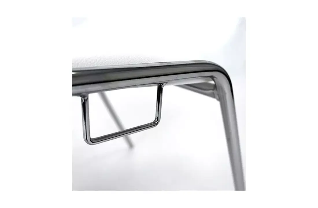 chaise seau de cantine