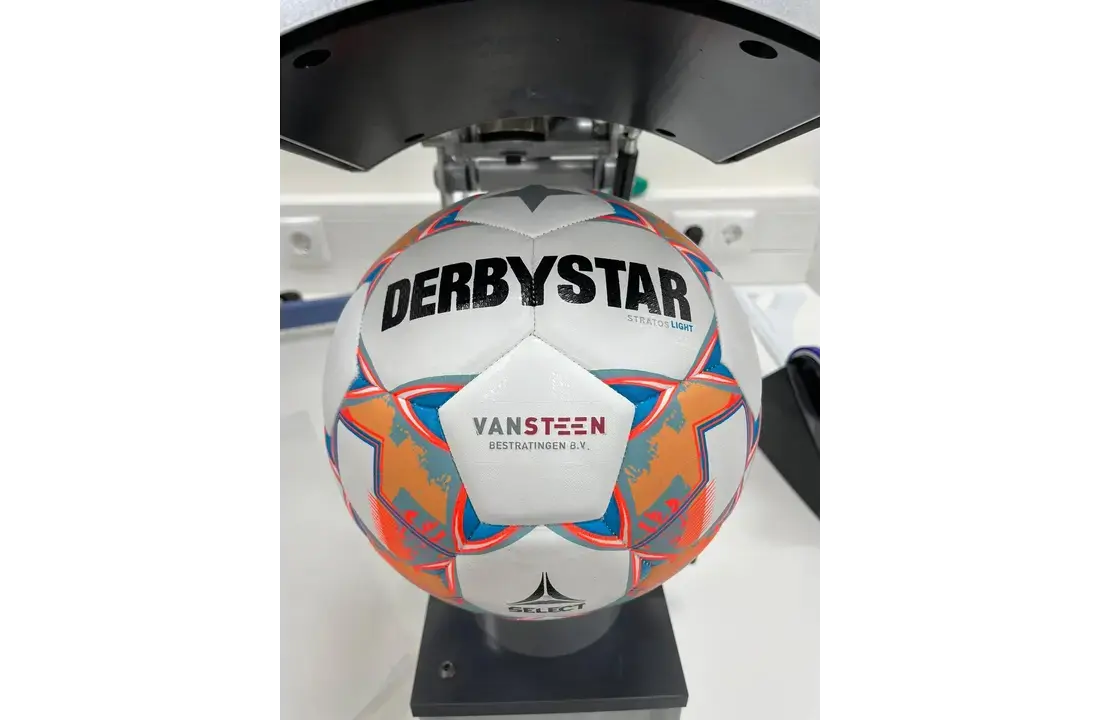 Impression sur des ballons de football