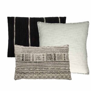 ZWART WIT KUSSENS  by BRIC. no 4