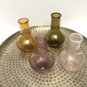 KLEINE VAASJES VAN GLAS