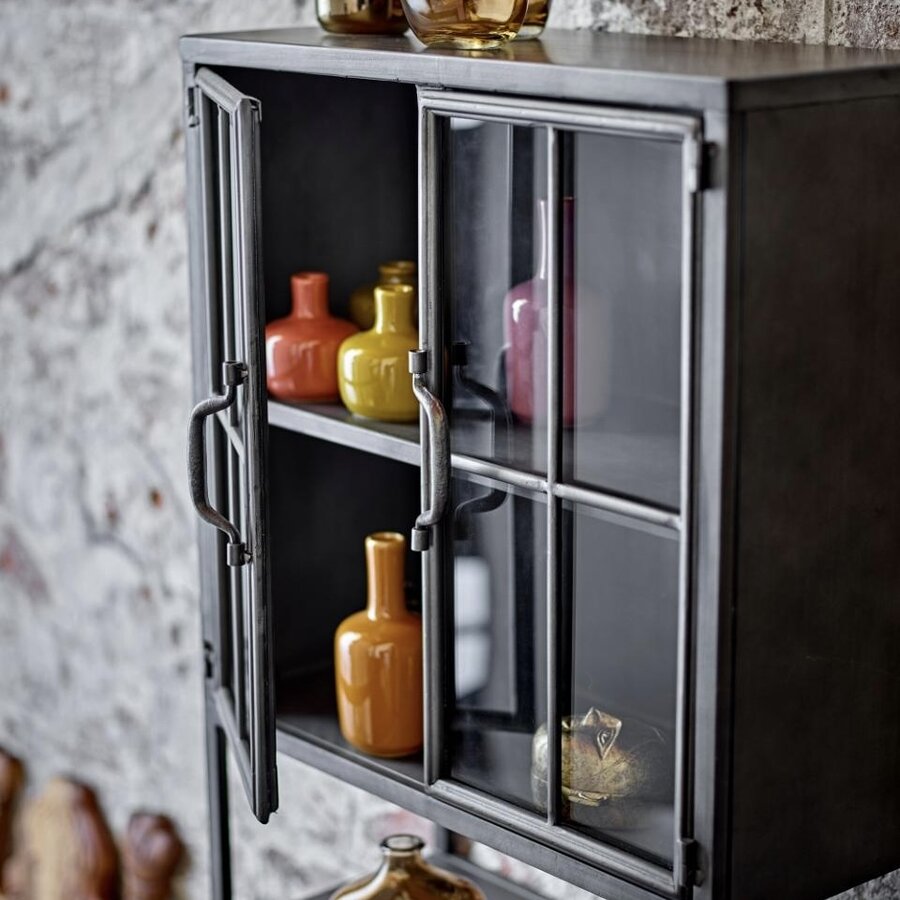 KLEINE VAASJES IN EEN SET VAN 7