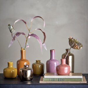 KLEINE VAASJES IN EEN SET VAN 7