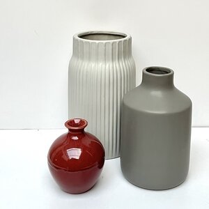 GRIJZE VAZEN by BRIC. no 2