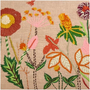 SIERKUSSEN MET BLOEMEN